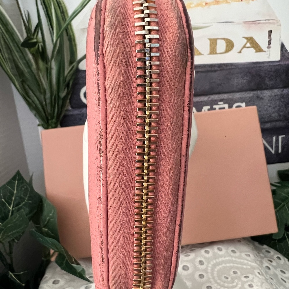 Authentic Miu Miu Rosa Pink Leather Large Contine… - image 6